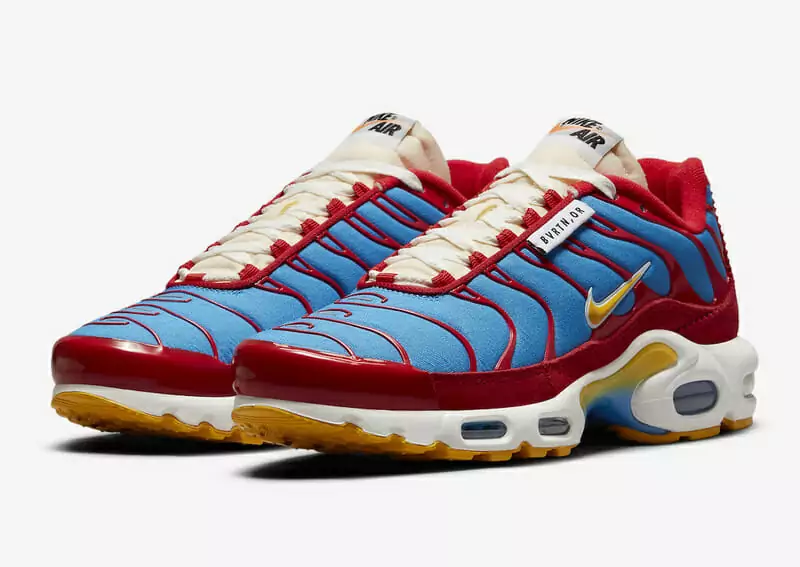 nike air max plus tn se running club university blue2